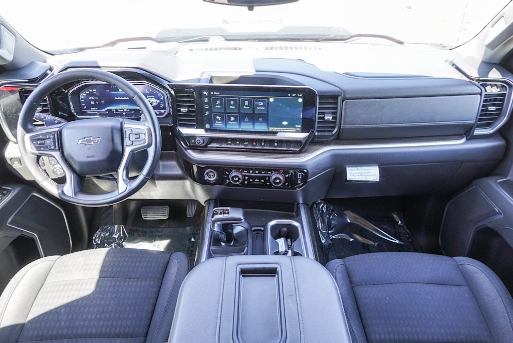 Image 3 of 2022 Chevrolet Silverado 1500