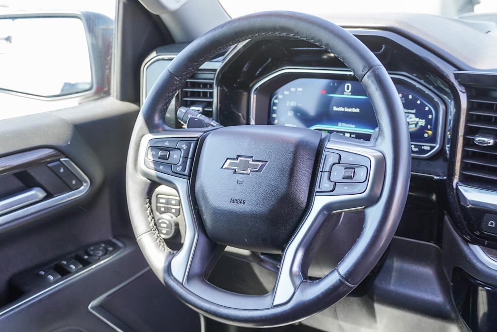 Image 10 of 2022 Chevrolet Silverado 1500