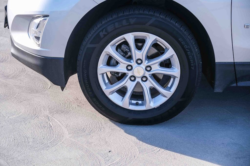 Thumbnail: 2019 Chevrolet Equinox - 18