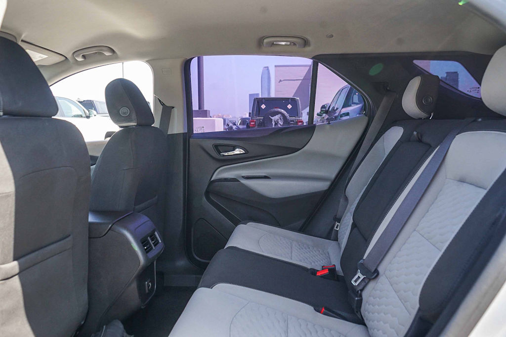 Thumbnail: 2019 Chevrolet Equinox - 10