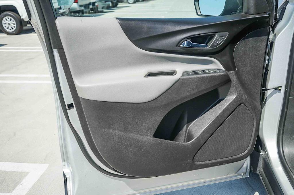 Thumbnail: 2019 Chevrolet Equinox - 23