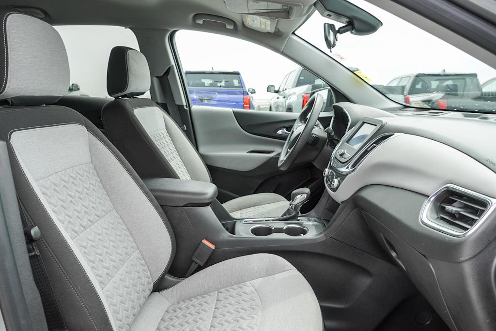 Image 10 of 2023 Chevrolet Equinox