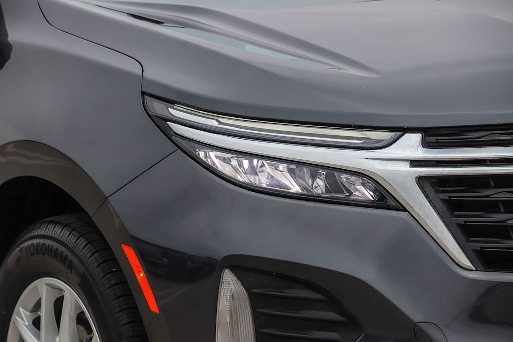 Thumbnail: 2022 Chevrolet Equinox - 6