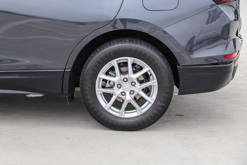 Thumbnail: 2022 Chevrolet Equinox - 20