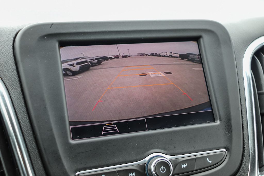Thumbnail: 2022 Chevrolet Equinox - 25