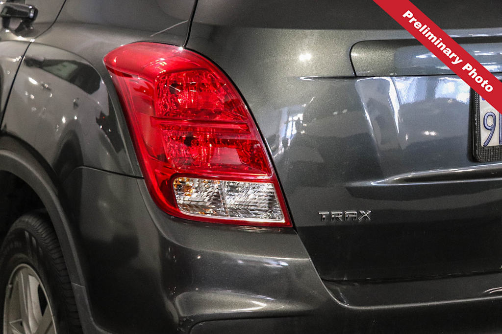 Thumbnail: 2020 Chevrolet Trax - 17