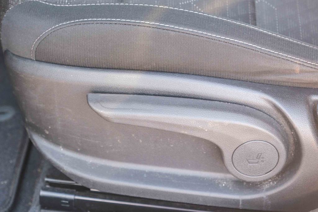 Thumbnail: 2019 Kia Rio - 21