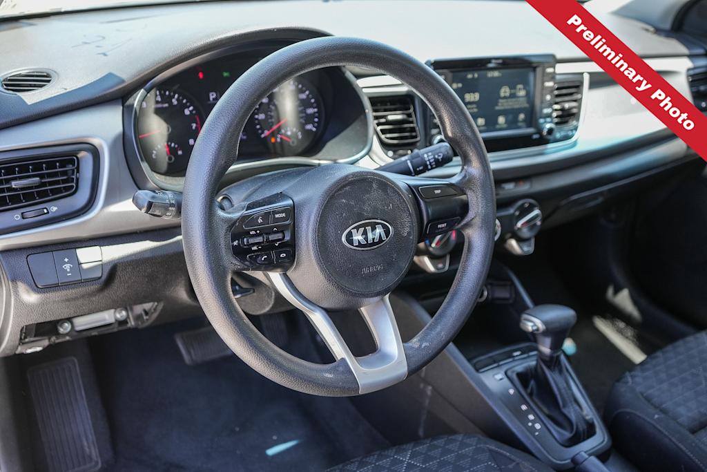 Thumbnail: 2020 Kia Rio - 2