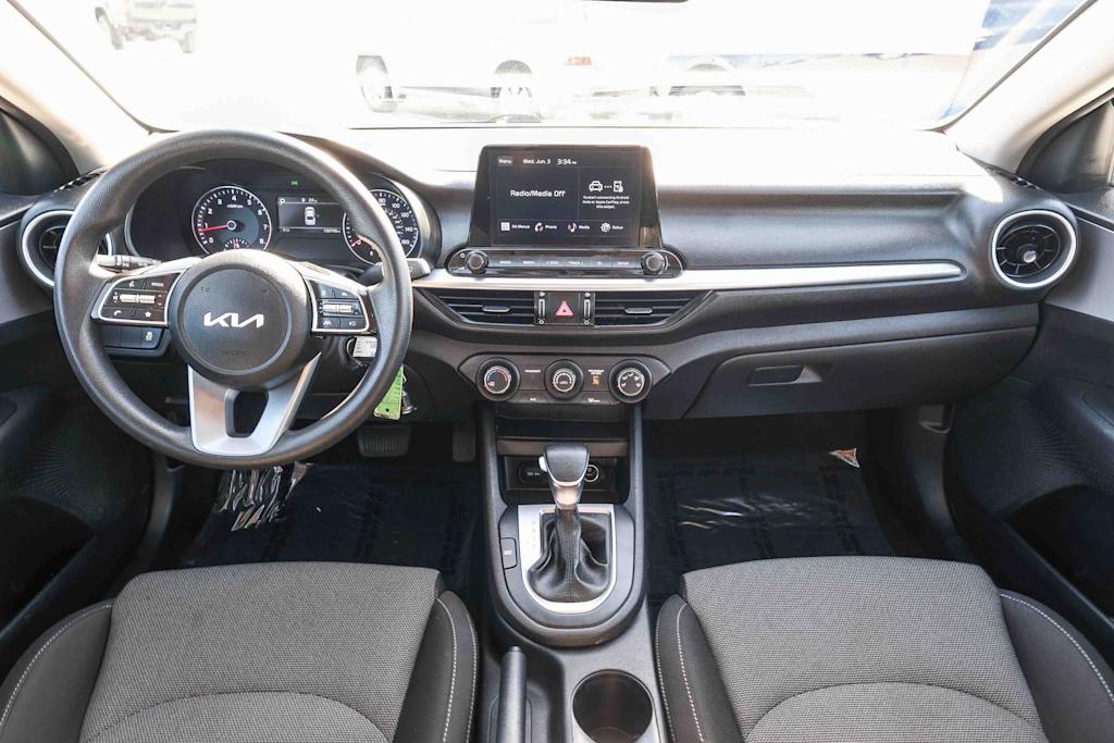 Thumbnail: 2022 Kia Forte - 2