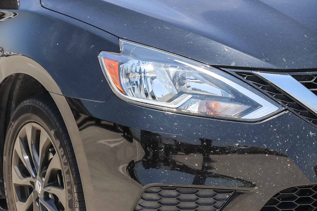 Thumbnail: 2018 Nissan Sentra - 14