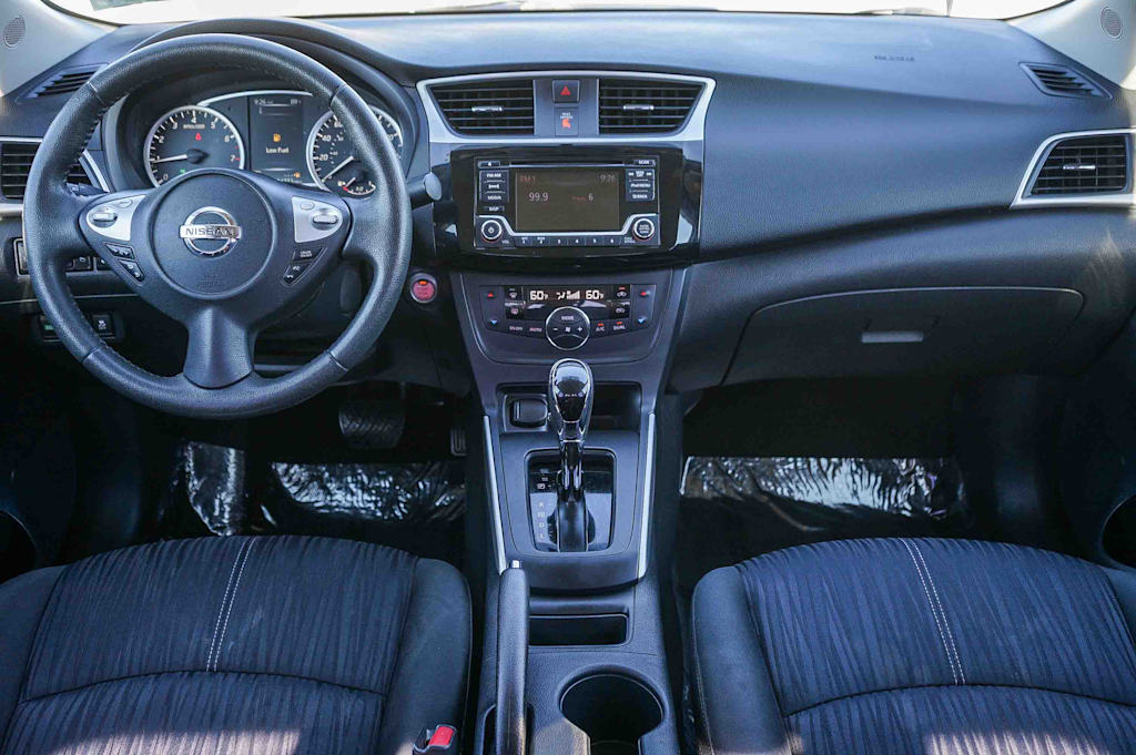 Thumbnail: 2018 Nissan Sentra - 2