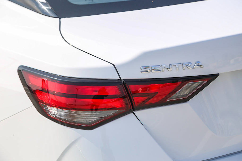 Thumbnail: 2025 Nissan Sentra - 18