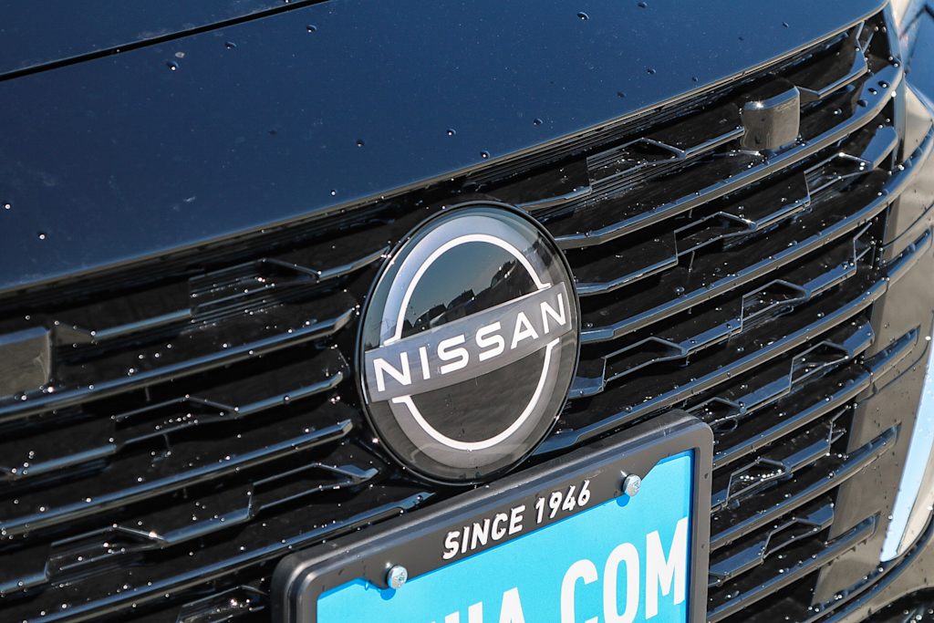 Thumbnail: 2025 Nissan Sentra - 6