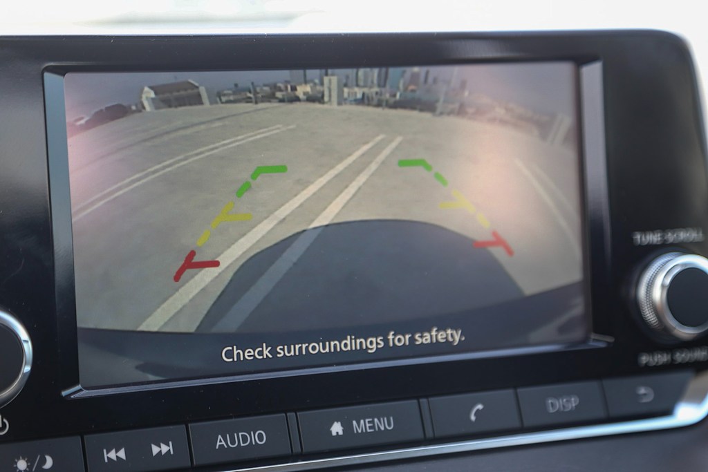 Thumbnail: 2025 Nissan Sentra - 24