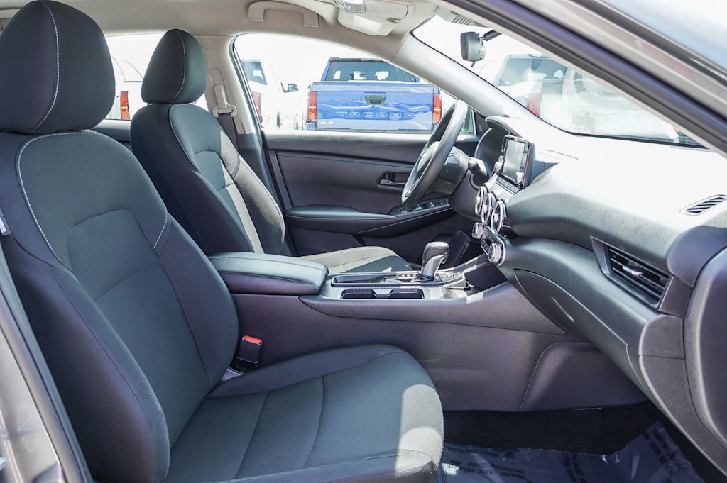 Image 10 of 2025 Nissan Sentra