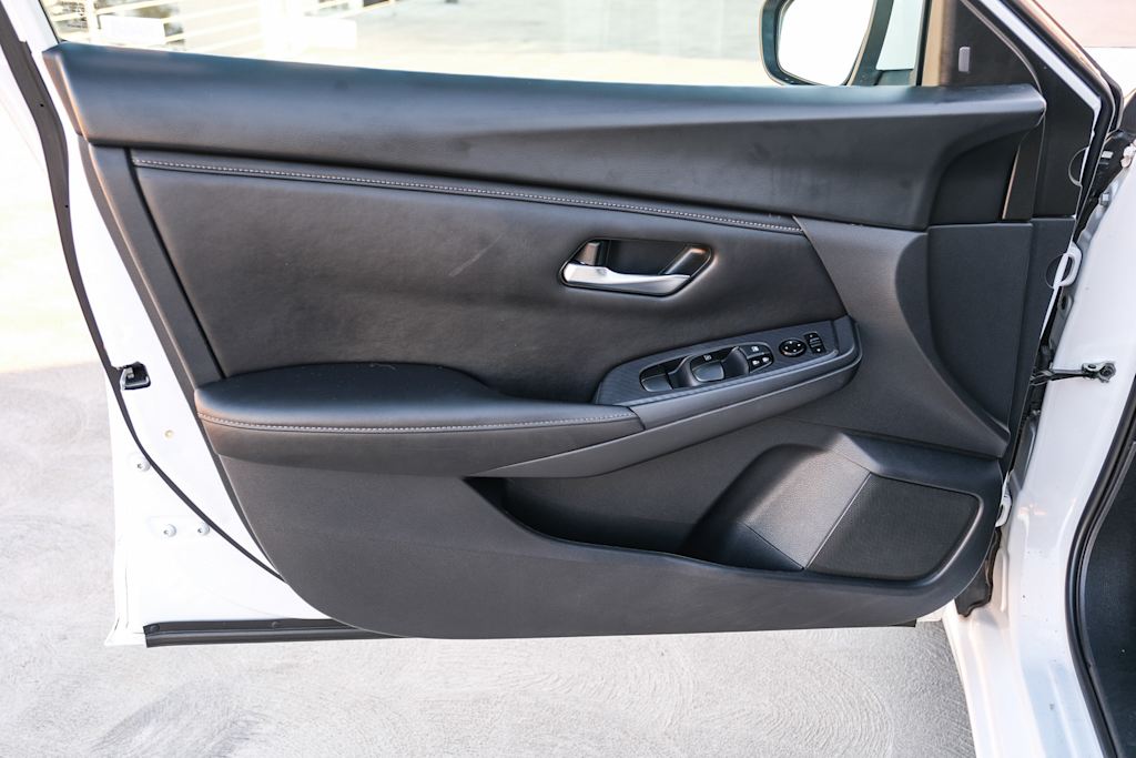 Thumbnail: 2023 Nissan Sentra - 27