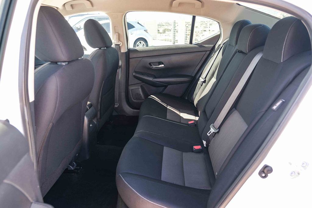 Thumbnail: 2021 Nissan Sentra - 11