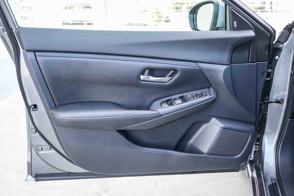 Thumbnail: 2022 Nissan Sentra - 24