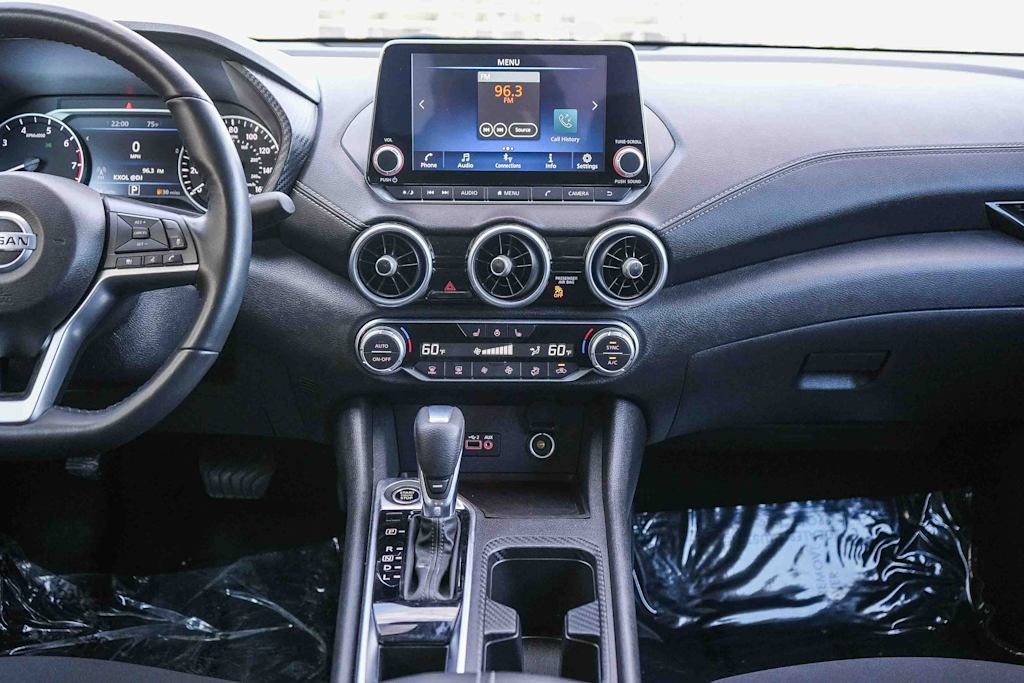 Thumbnail: 2022 Nissan Sentra - 8