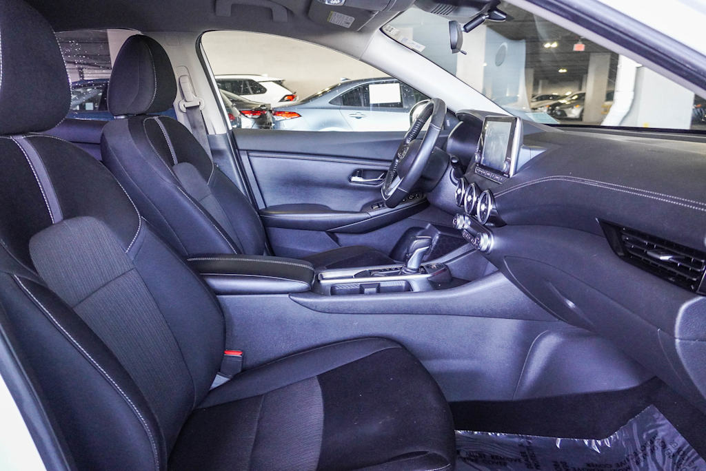 Image 10 of 2021 Nissan Sentra