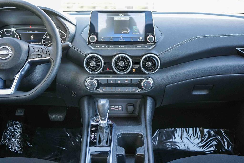 Thumbnail: 2025 Nissan Sentra - 8