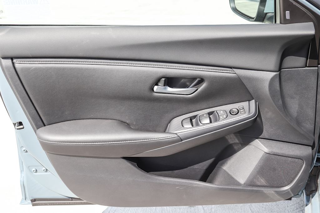 Thumbnail: 2025 Nissan Sentra - 21