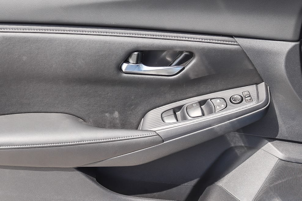 Thumbnail: 2025 Nissan Sentra - 19