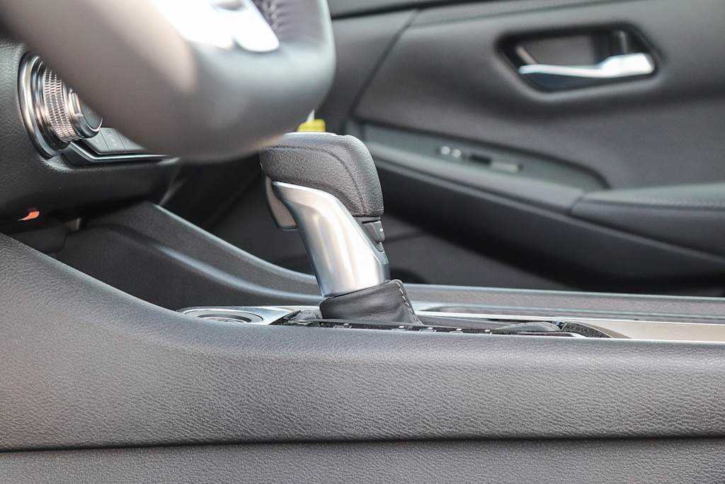 Thumbnail: 2025 Nissan Sentra - 20