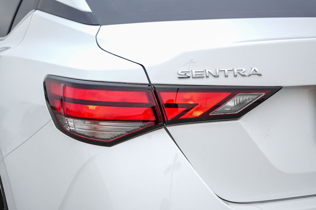 Thumbnail: 2025 Nissan Sentra - 21