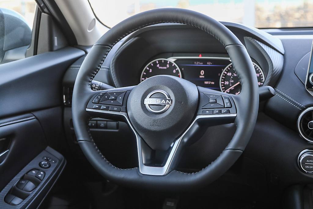 Thumbnail: 2025 Nissan Sentra - 12