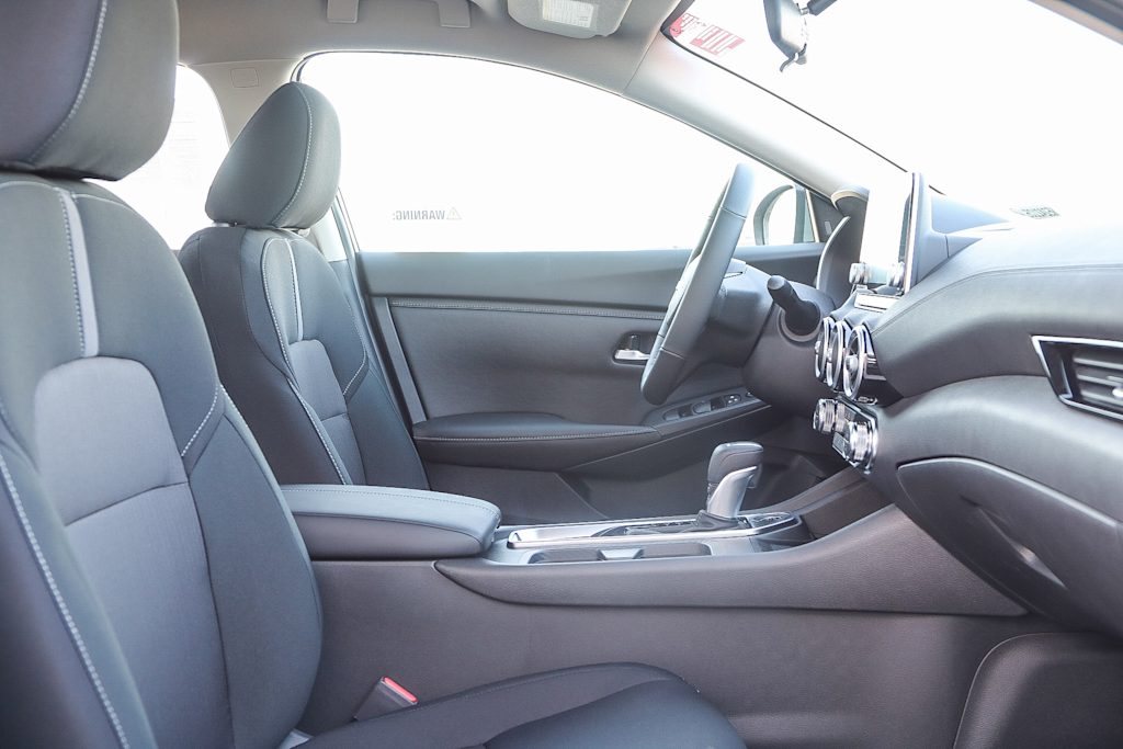 Thumbnail: 2025 Nissan Sentra - 9