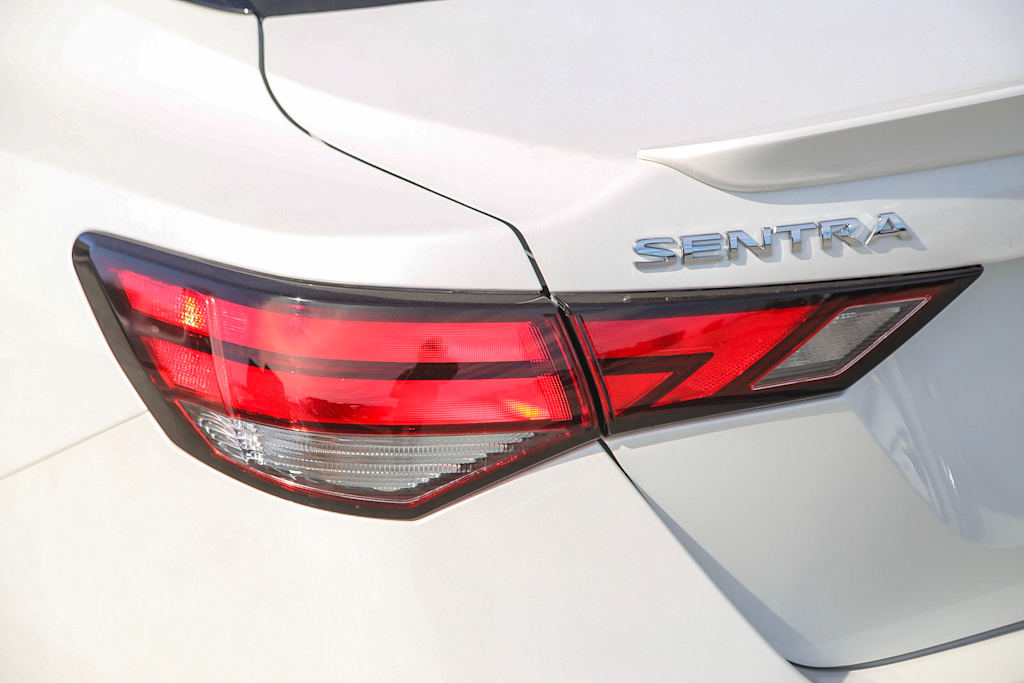 Thumbnail: 2025 Nissan Sentra - 20