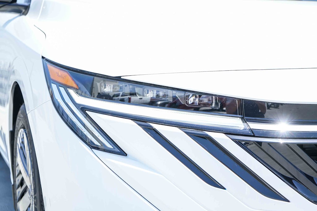 Thumbnail: 2026 Nissan Sentra - 6