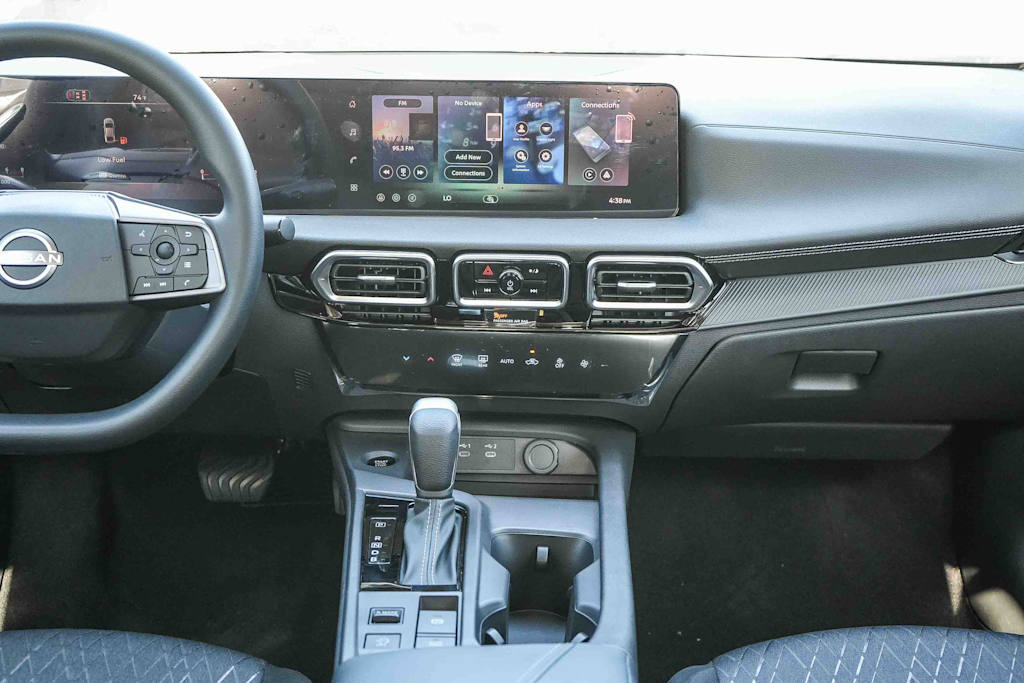 Thumbnail: 2027 Nissan Sentra - 8