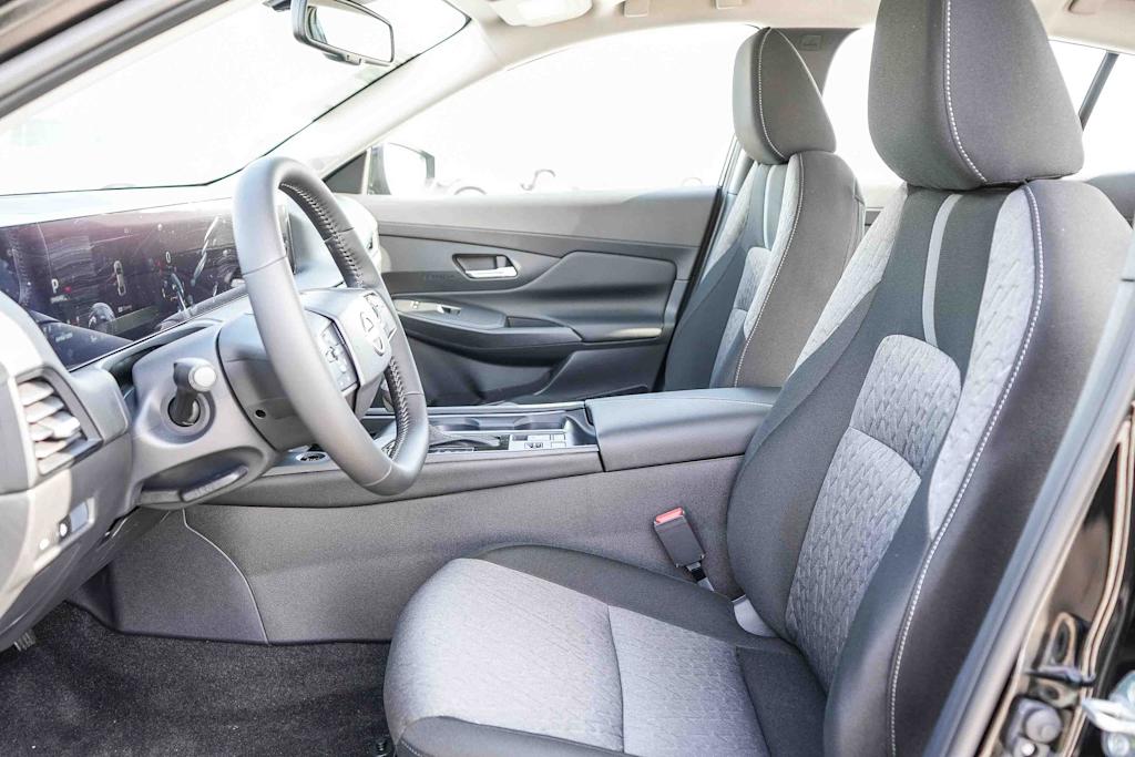 Thumbnail: 2026 Nissan Sentra - 11