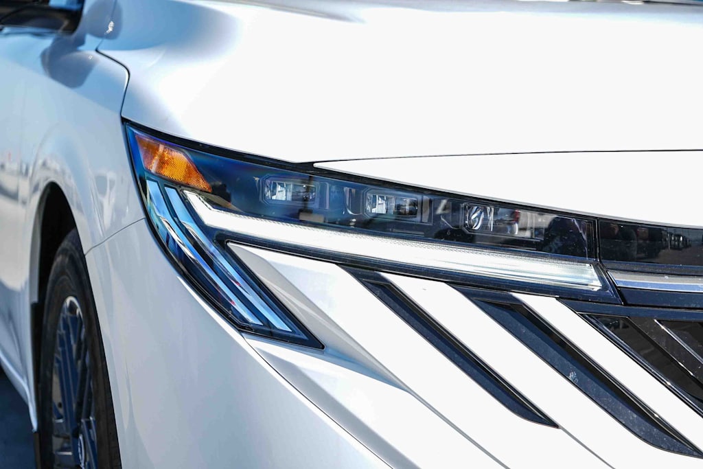Thumbnail: 2027 Nissan Sentra - 6