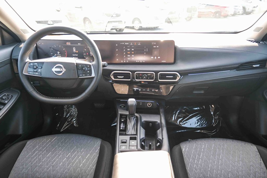Thumbnail: 2026 Nissan Sentra - 2