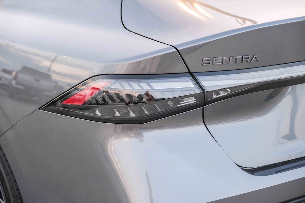 Thumbnail: 2027 Nissan Sentra - 18