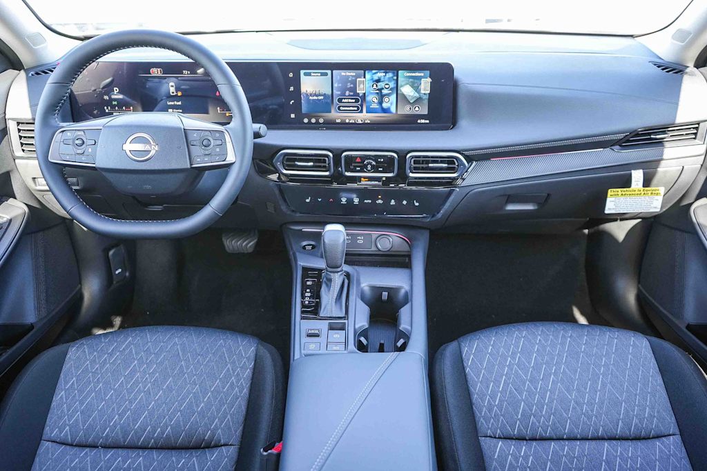 Thumbnail: 2026 Nissan Sentra - 2