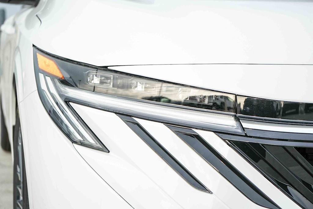 Thumbnail: 2026 Nissan Sentra - 6