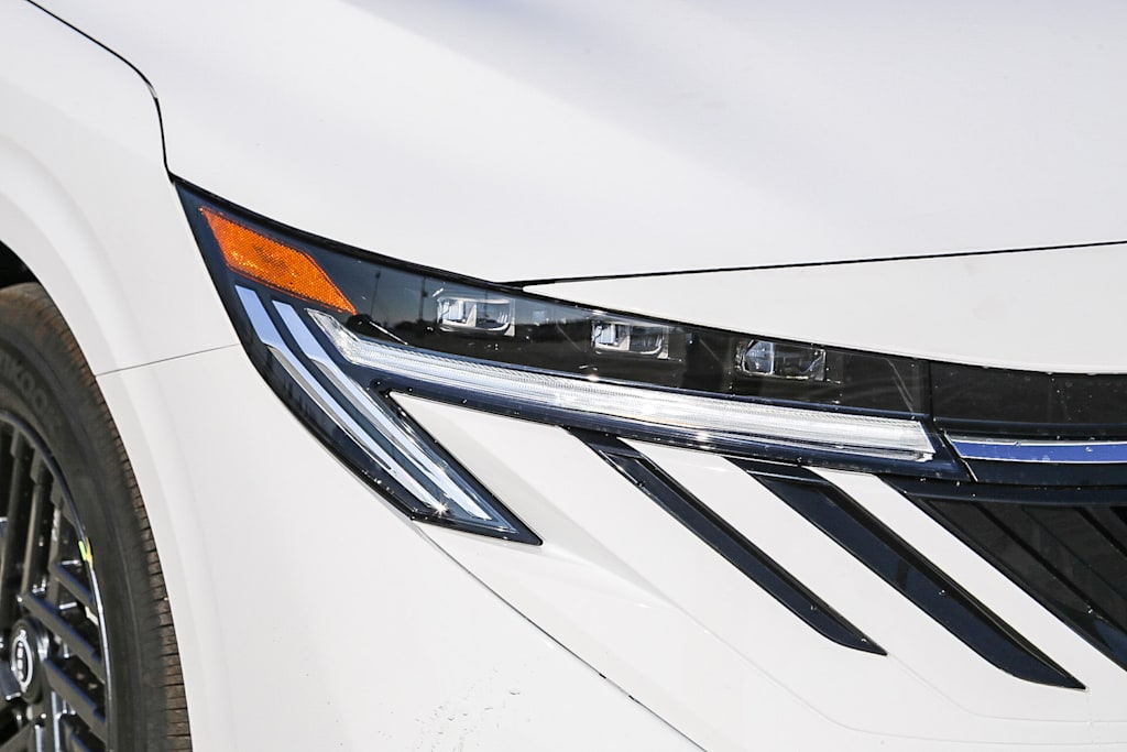 Thumbnail: 2026 Nissan Sentra - 6