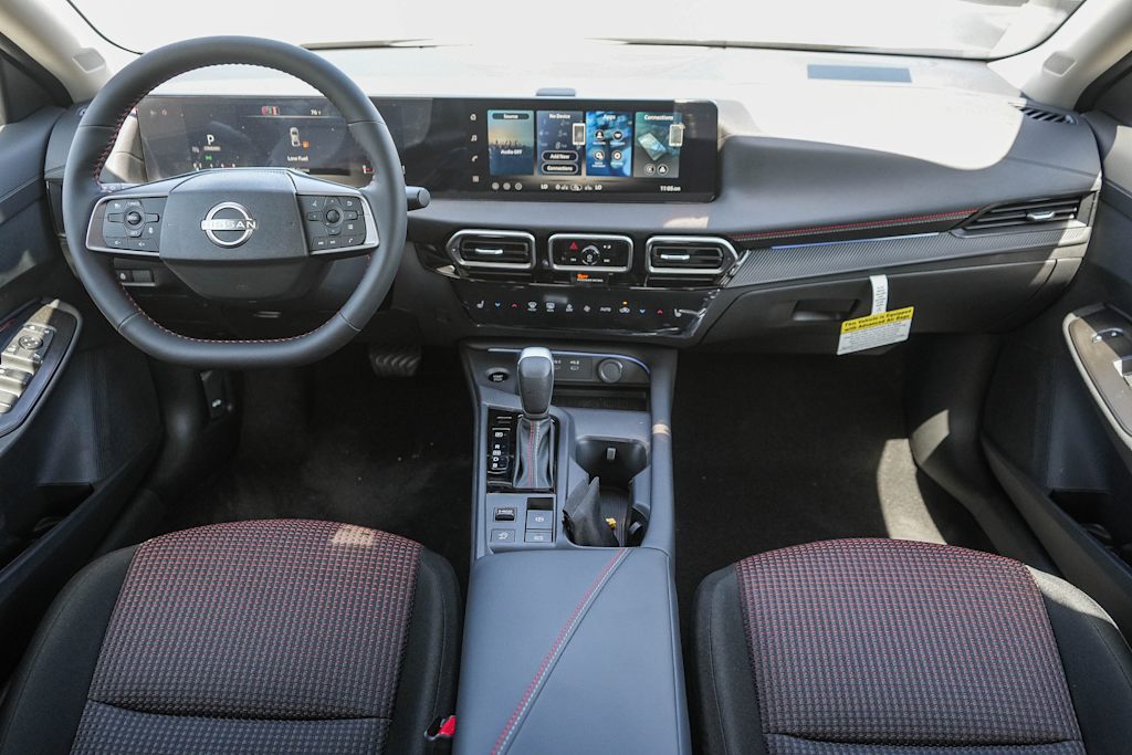 Thumbnail: 2026 Nissan Sentra - 2