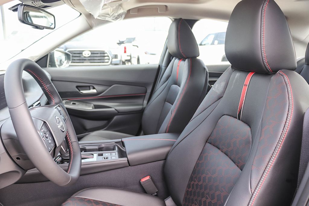Thumbnail: 2027 Nissan Sentra - 10