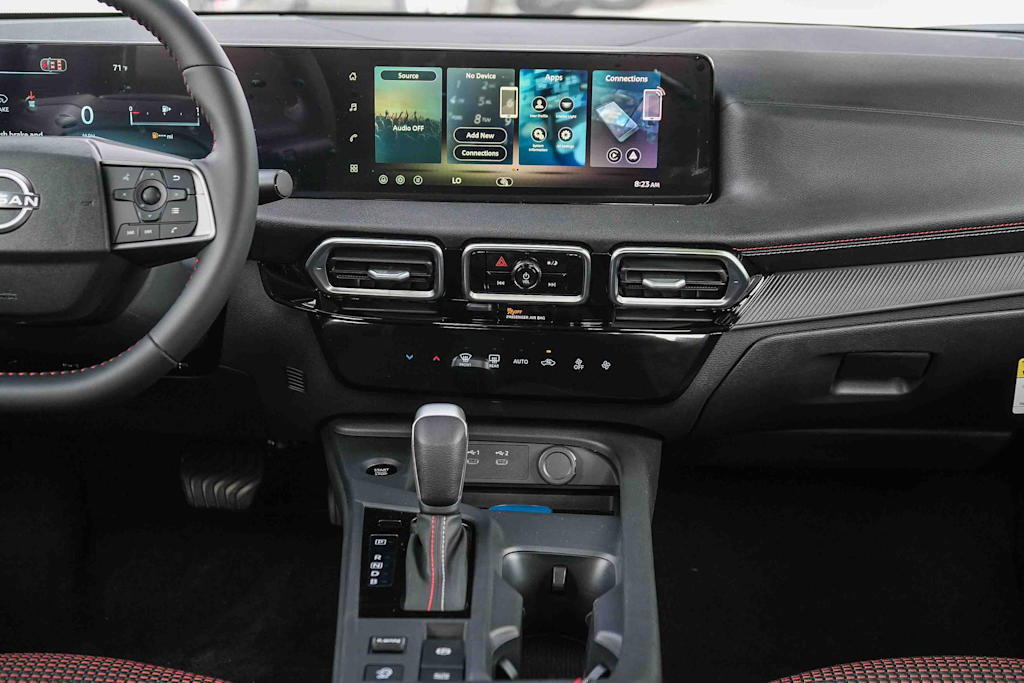 Thumbnail: 2027 Nissan Sentra - 8
