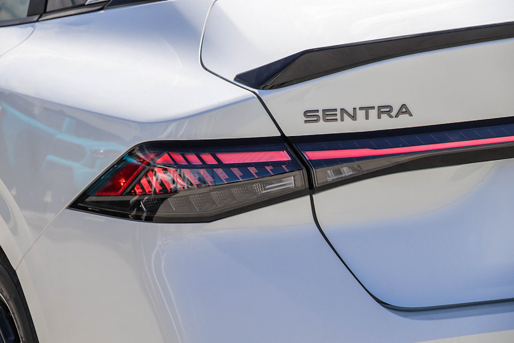 Thumbnail: 2027 Nissan Sentra - 22