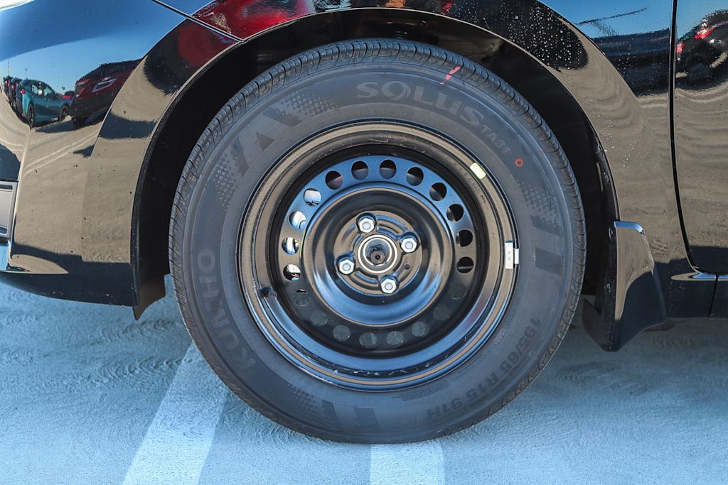 Thumbnail: 2025 Nissan Versa - 22