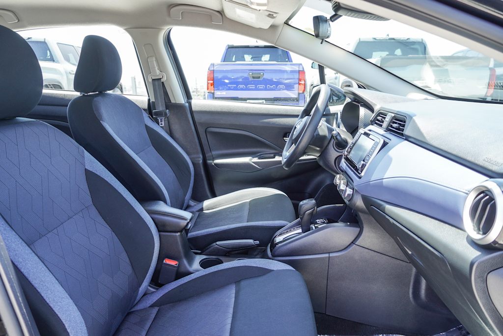 Image 8 of 2023 Nissan Versa