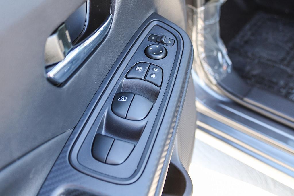 Thumbnail: 2025 Nissan Versa - 27