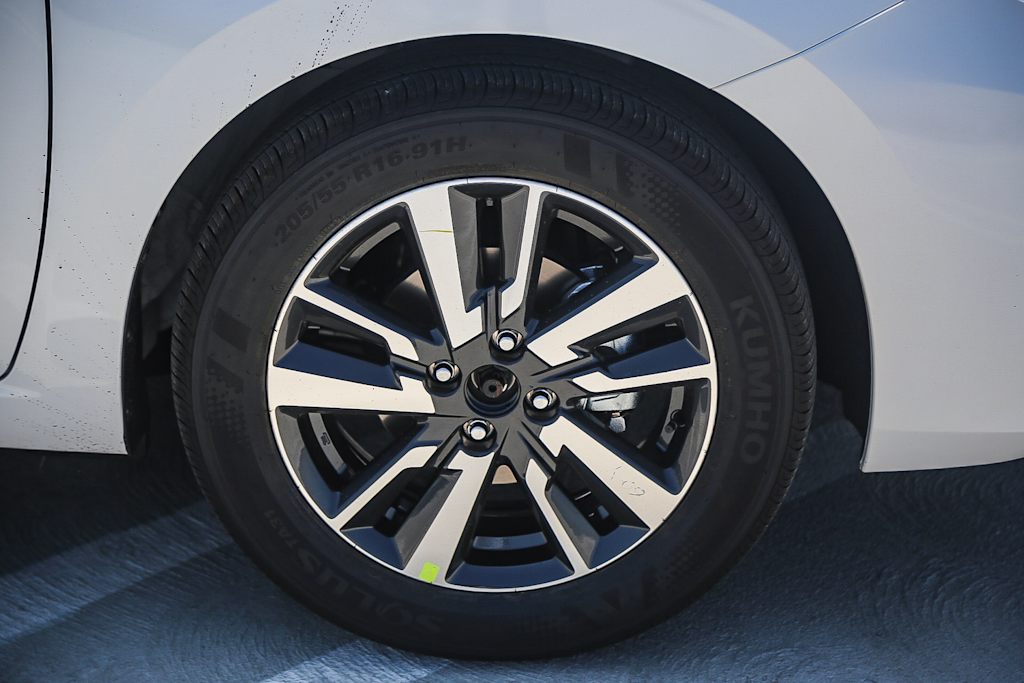 Thumbnail: 2025 Nissan Versa - 23