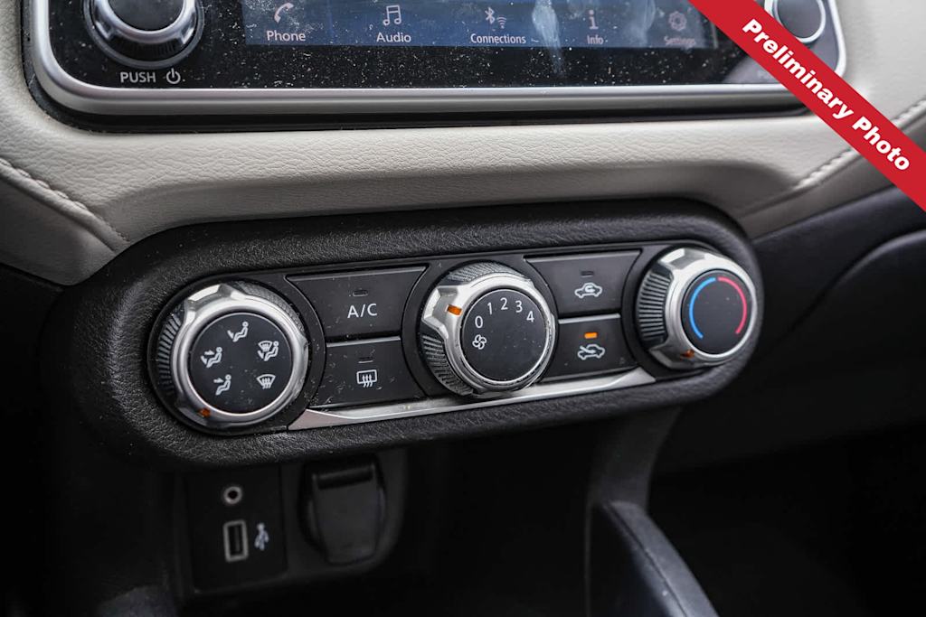 Thumbnail: 2021 Nissan Versa - 21